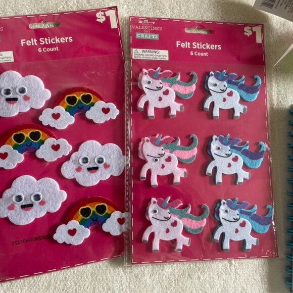 NWT Girls Bundle Notebook Pens Hair Accessories Etc. - Picture 5 of 11